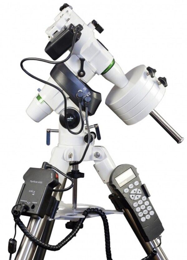 SkyWatcher Explorer 200P 8" Telescope + EQ5 PRO GOTO Mount & Tripod #10923/20981