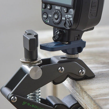 Frio V2 Cold Shoe Universal flash mount adapter bracket Tripod or lighting stand