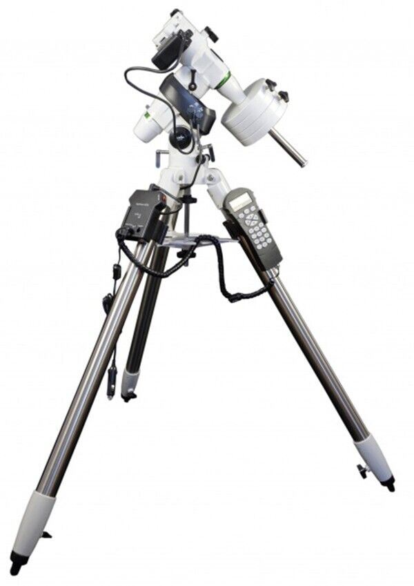 SkyWatcher Explorer 200P 8" Telescope + EQ5 PRO GOTO Mount & Tripod #10923/20981